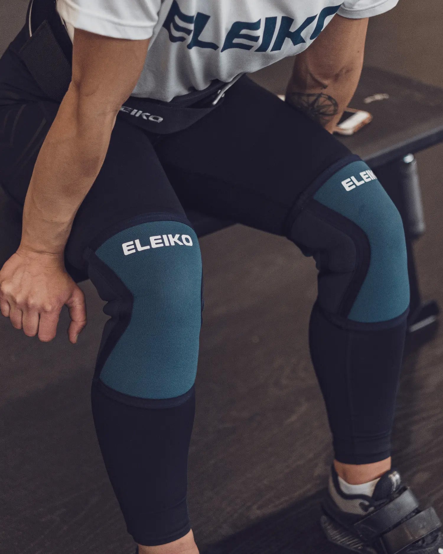 ELEIKO WL ニースリーブ IPF公認品