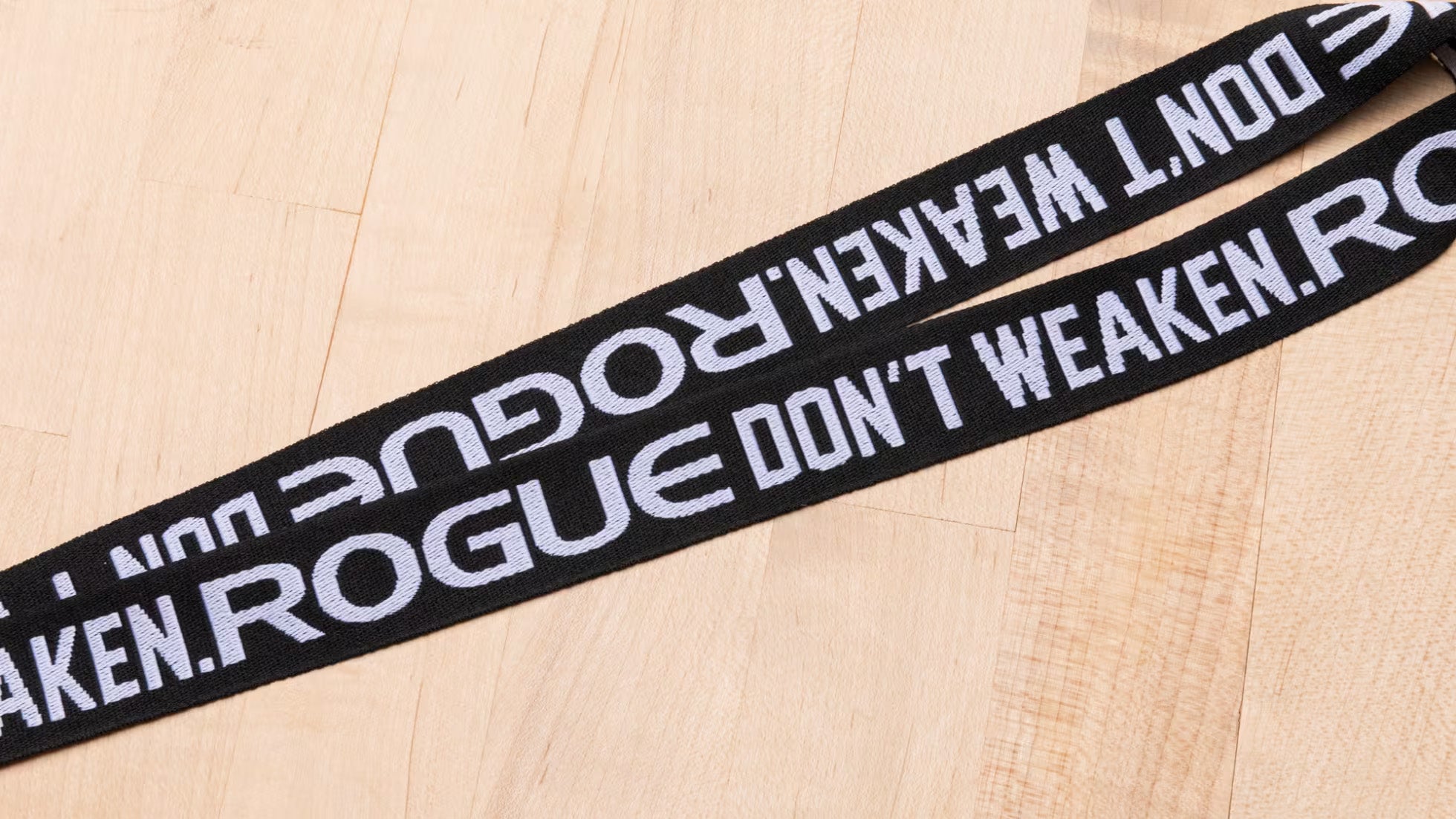 ROGUE ランヤード Don't Weaken