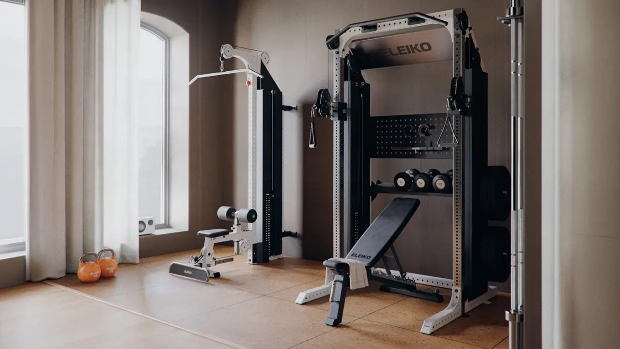 ELEIKO ラットプルダウン＆ローロウ コンボとケーブル付きプレステララックを設置したホームジム